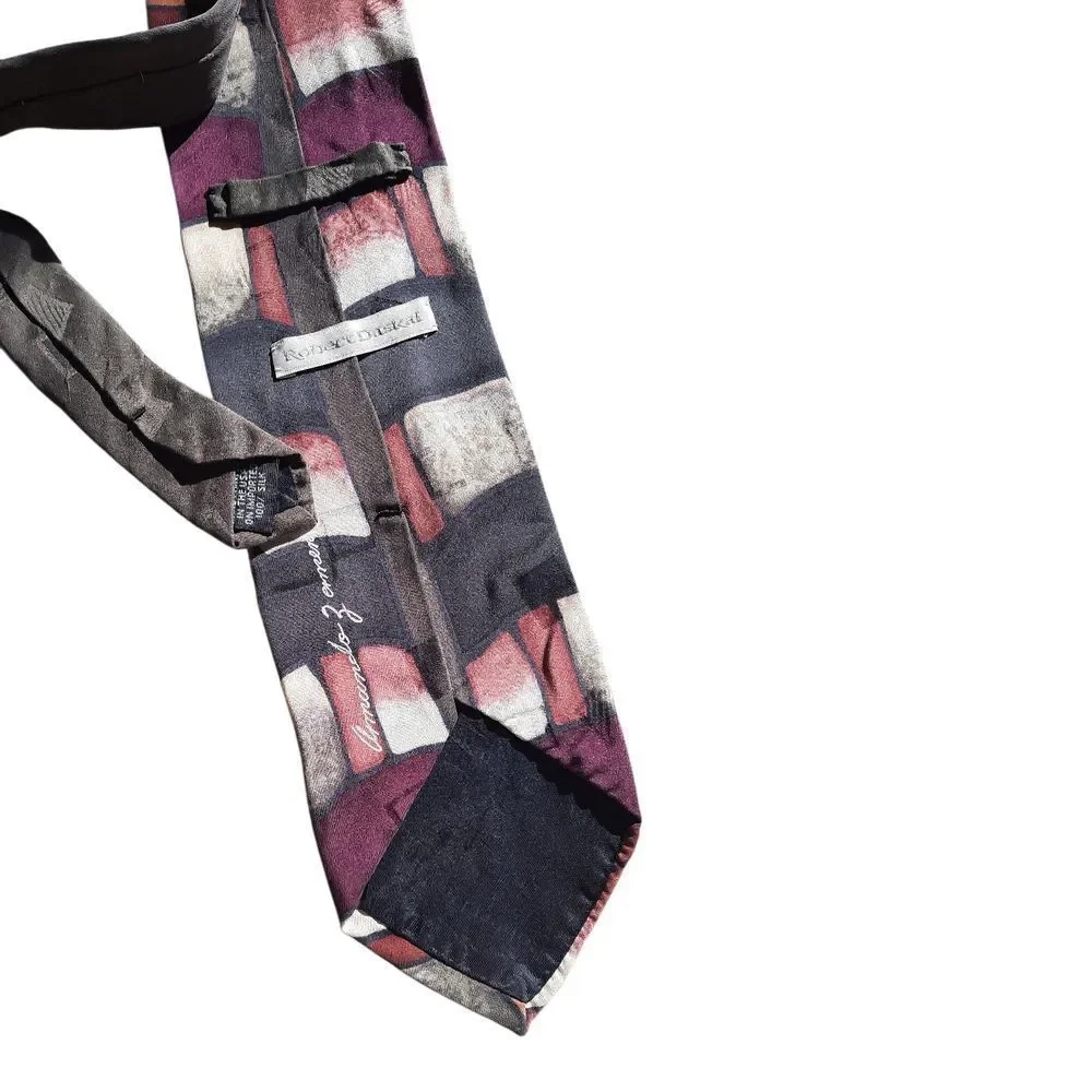 Elegant Multicolor Geometric Tie